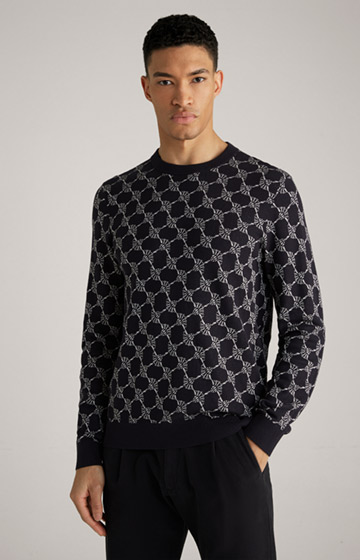 Ravon Knitted Pullover in a Navy Pattern