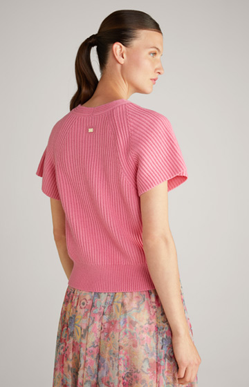Sweter w kolorze różowym 